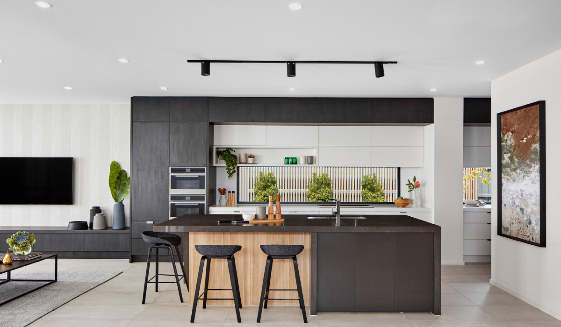 Solution - CHAMOR Hardware